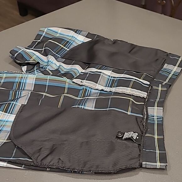 PGA TOUR Pro Series plaid shorts - Picture 8 of 10